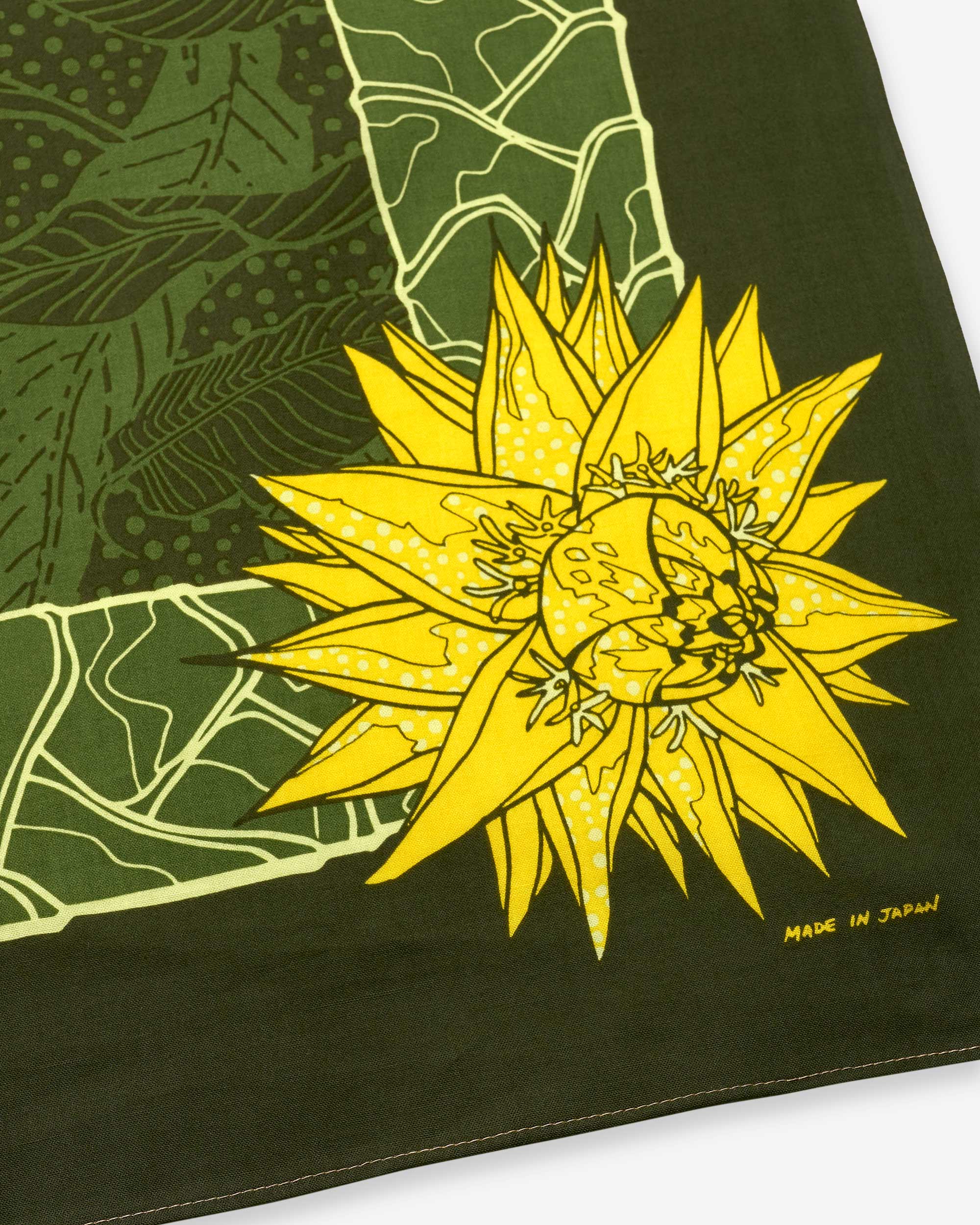 Musella Lasiocarpa Bandana - Jungle Camo