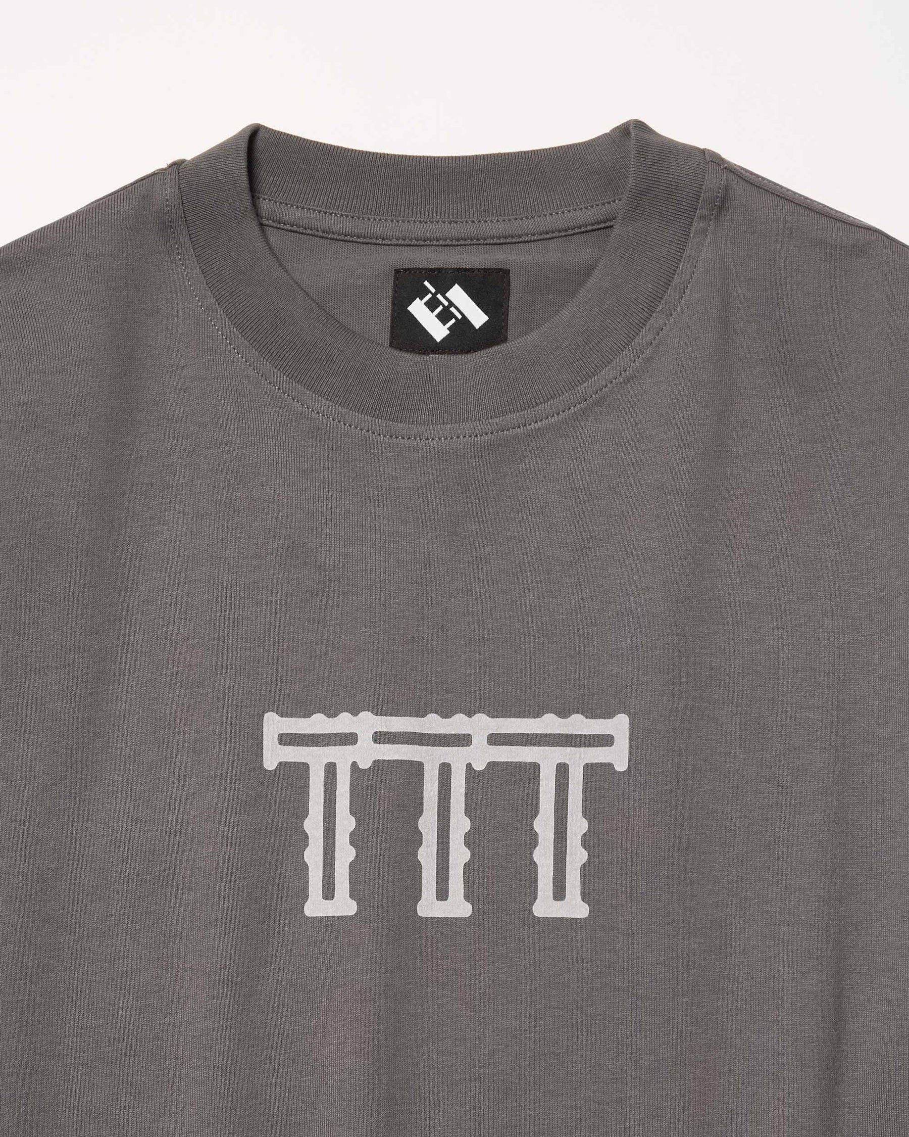 Cross Lattice Long Sleeve - Charcoal