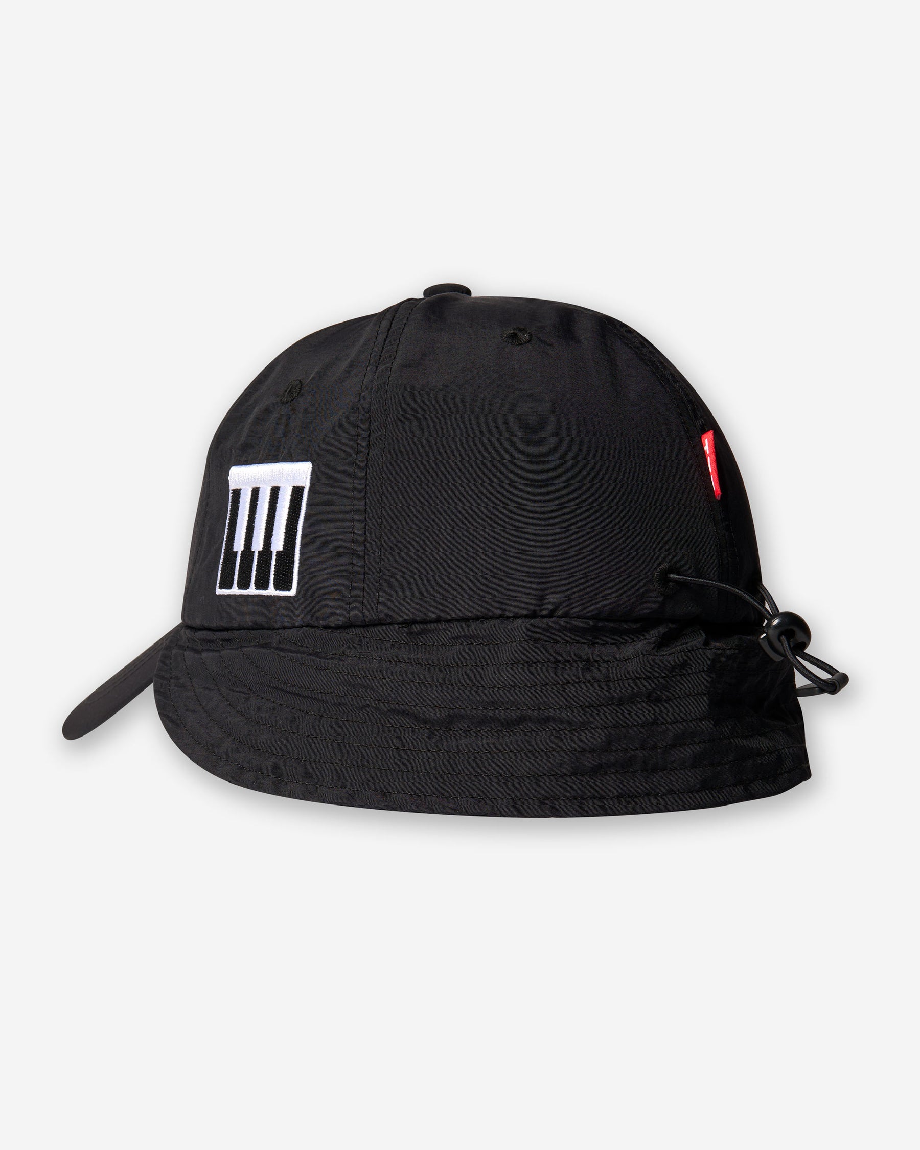 Explorer 6-Panel - Black