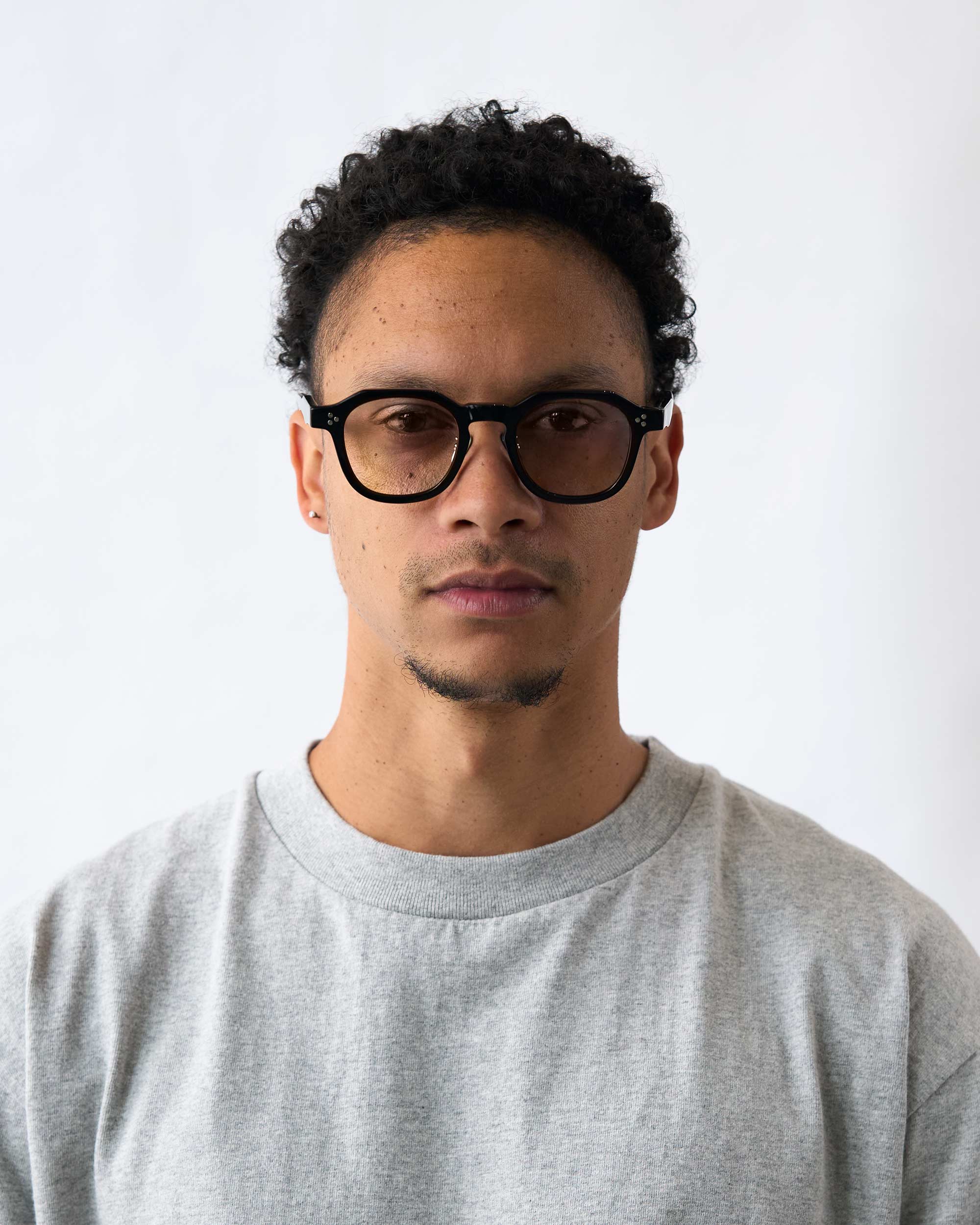 Salvi Sunglasses - Black (Light Brown)