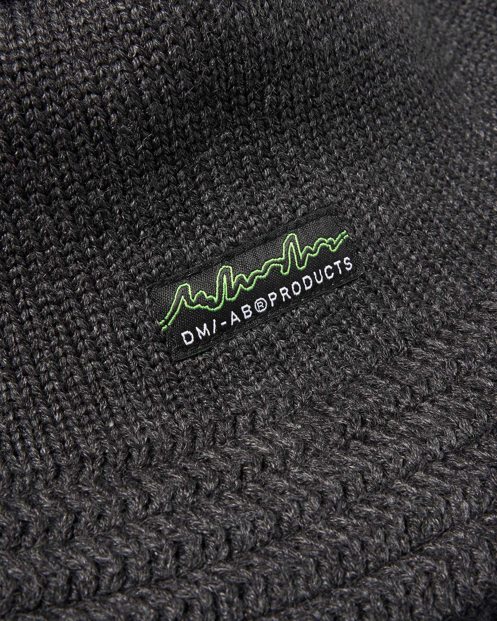 O/M Knit Bucket Hat - Black